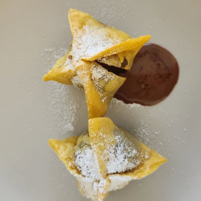 Chocolate won tons